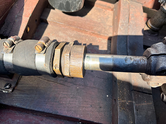 Worn shaft indents