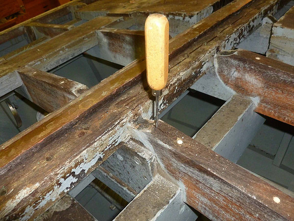 Cracked and rotten transverse frames will also be replaced